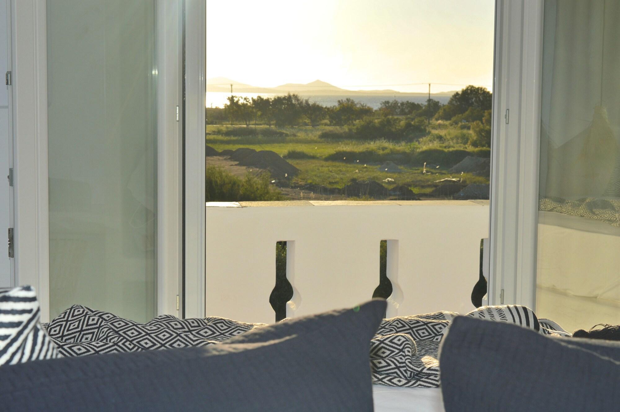 Iphimedeia Luxury Hotel & Suites Naxos City Exterior foto